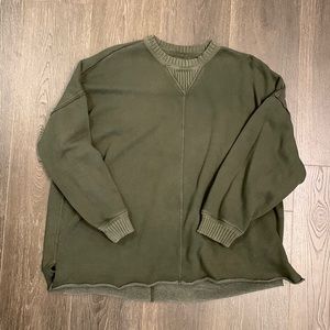 Aerie Size M Down-To-Earth Oversized Crew Sweatshirt